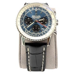 Breitling Navitimer B01 Chronograph AB0121 43 mm, blaues Zifferblatt, Edelstahl, Originalverpackung, mit Papieren