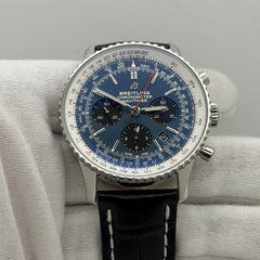 Breitling Navitimer B01 Chronograph AB0121 43 mm, blaues Zifferblatt, Edelstahl, Originalverpackung, mit Papieren