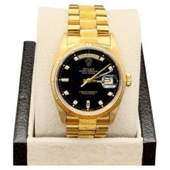 Rolex Day-Date President, finition « Bark », référence 18248, cadran noir « Black Diamond » d'origine, or 18 carats