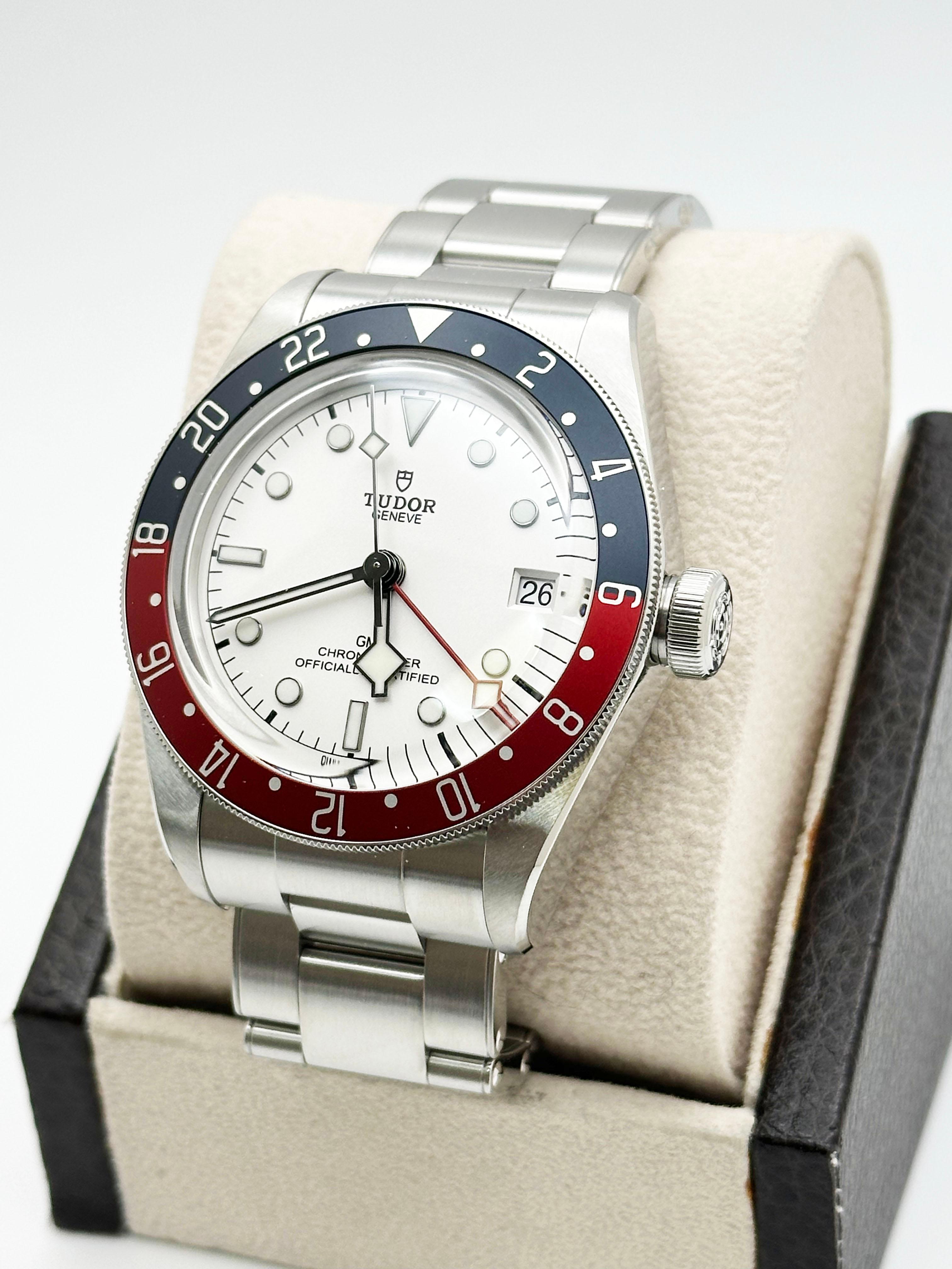 Tudor Black Bay GMT 79830RB 41mm lunetta Pepsi quadrante opalino scatola d'acciaio Steele in vendita 2