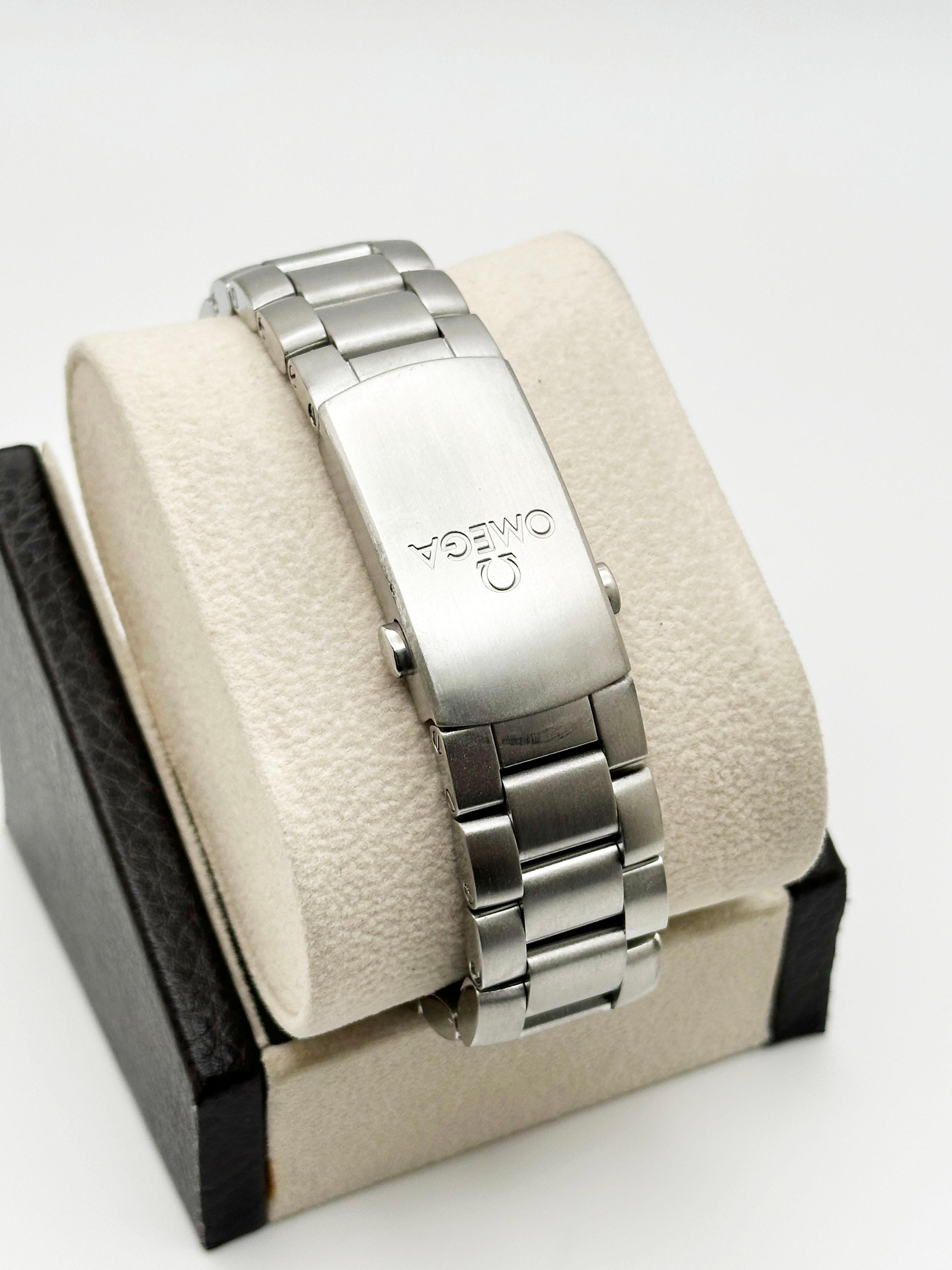 Omega Seamaster Planet Ocean 232.30.42.21.01.001 Scatola di carta in acciaio inossidabile in vendita 1