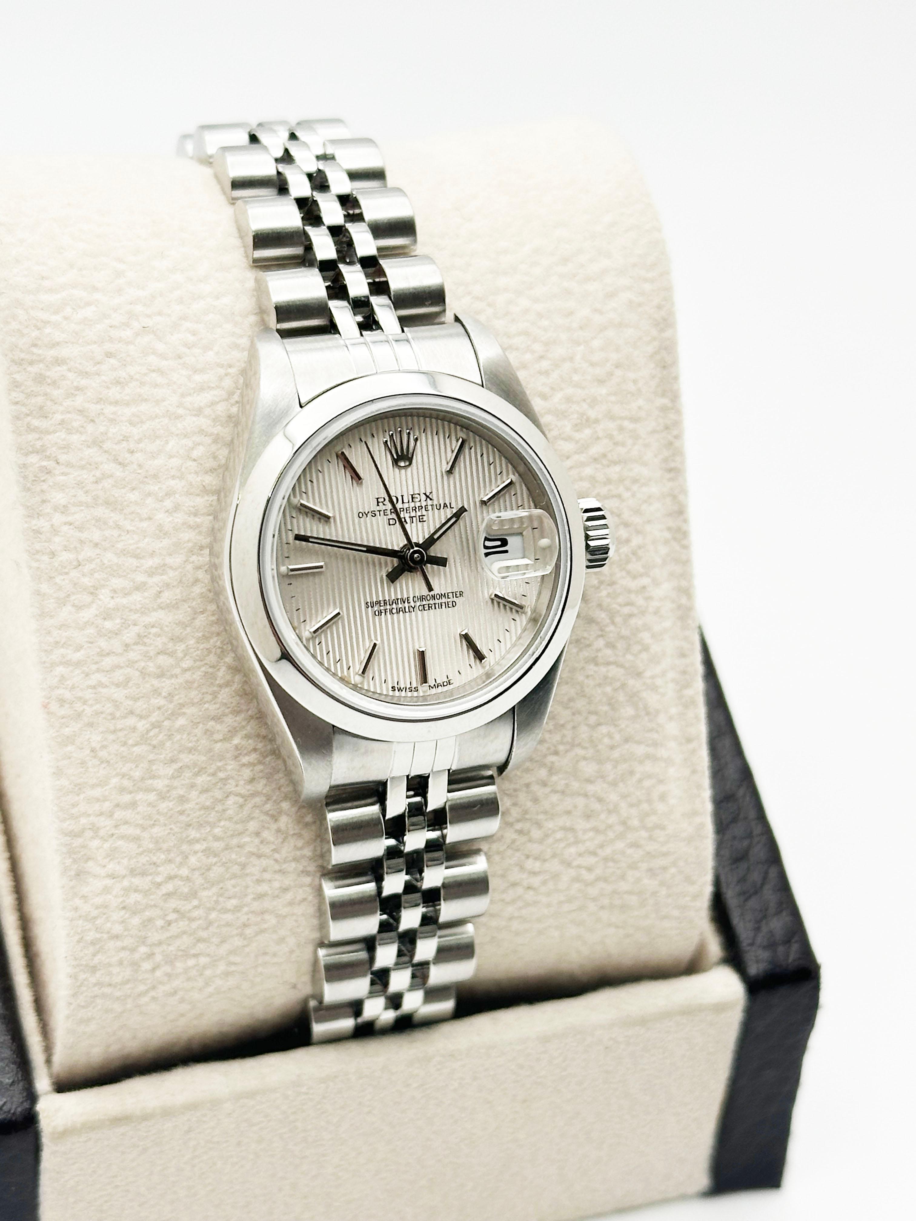Uomo Rolex Donna Date 79160 26mm Quadrante Argento Arazzo Acciaio Inox Giubileo in vendita