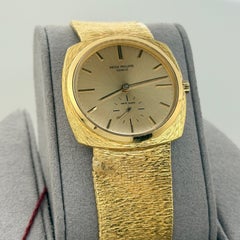 Vintage Patek Philippe Calatrava 3525 32mm Cadran Champagne Or Jaune 18k
