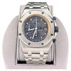 Audemars Piguet Royal Oak Offshore « The Beast » 25721ST.OO.1000ST.01, 42 mm, cadran bleu