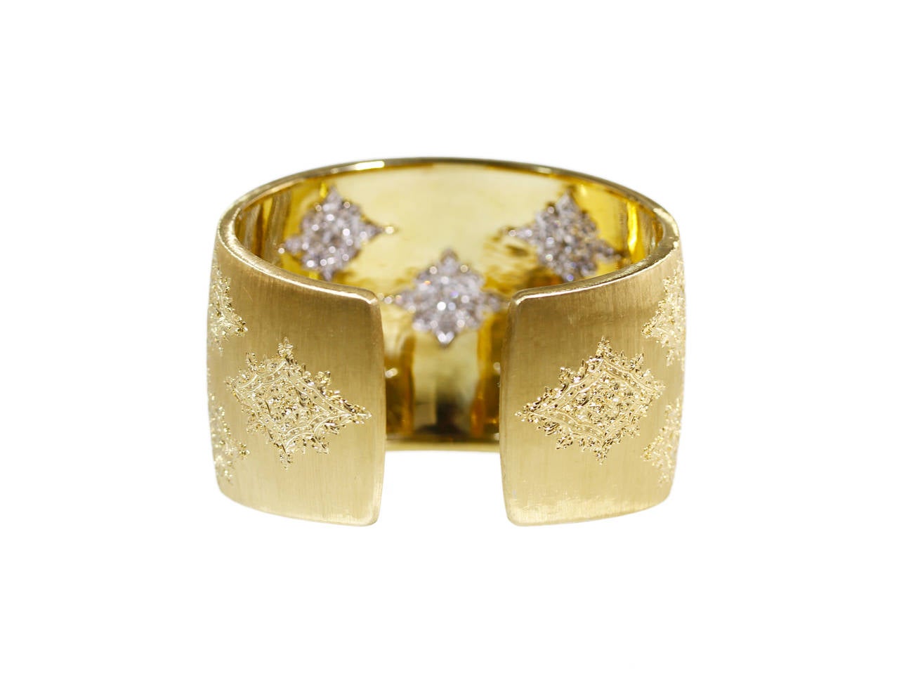 Buccellati Diamond Gold Cuff Bracelet In Excellent Condition In Atlanta, GA