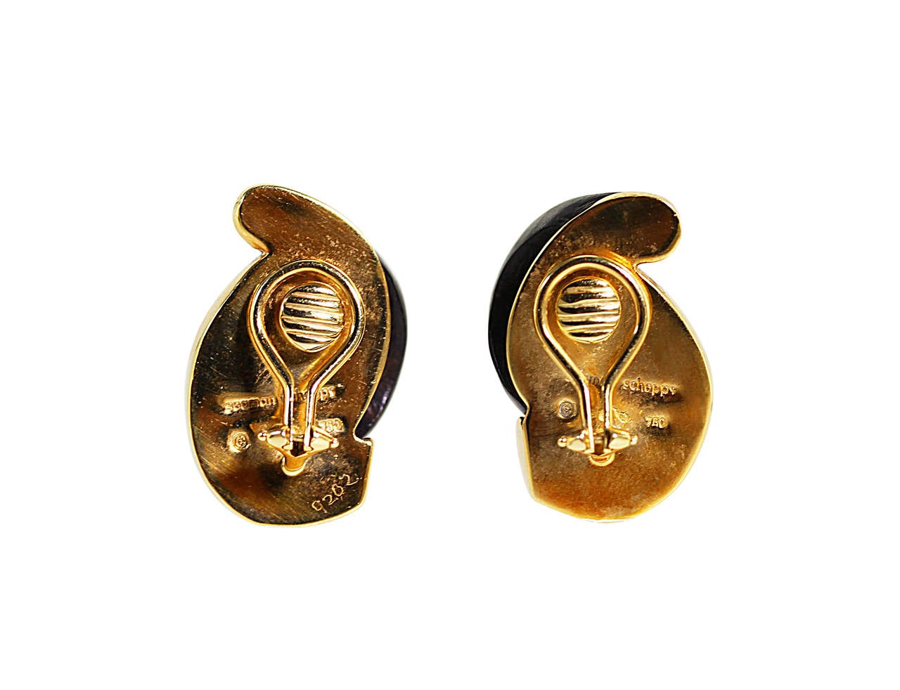 Seaman Schepps Carved Wood and Gold Earclips In Excellent Condition In Atlanta, GA