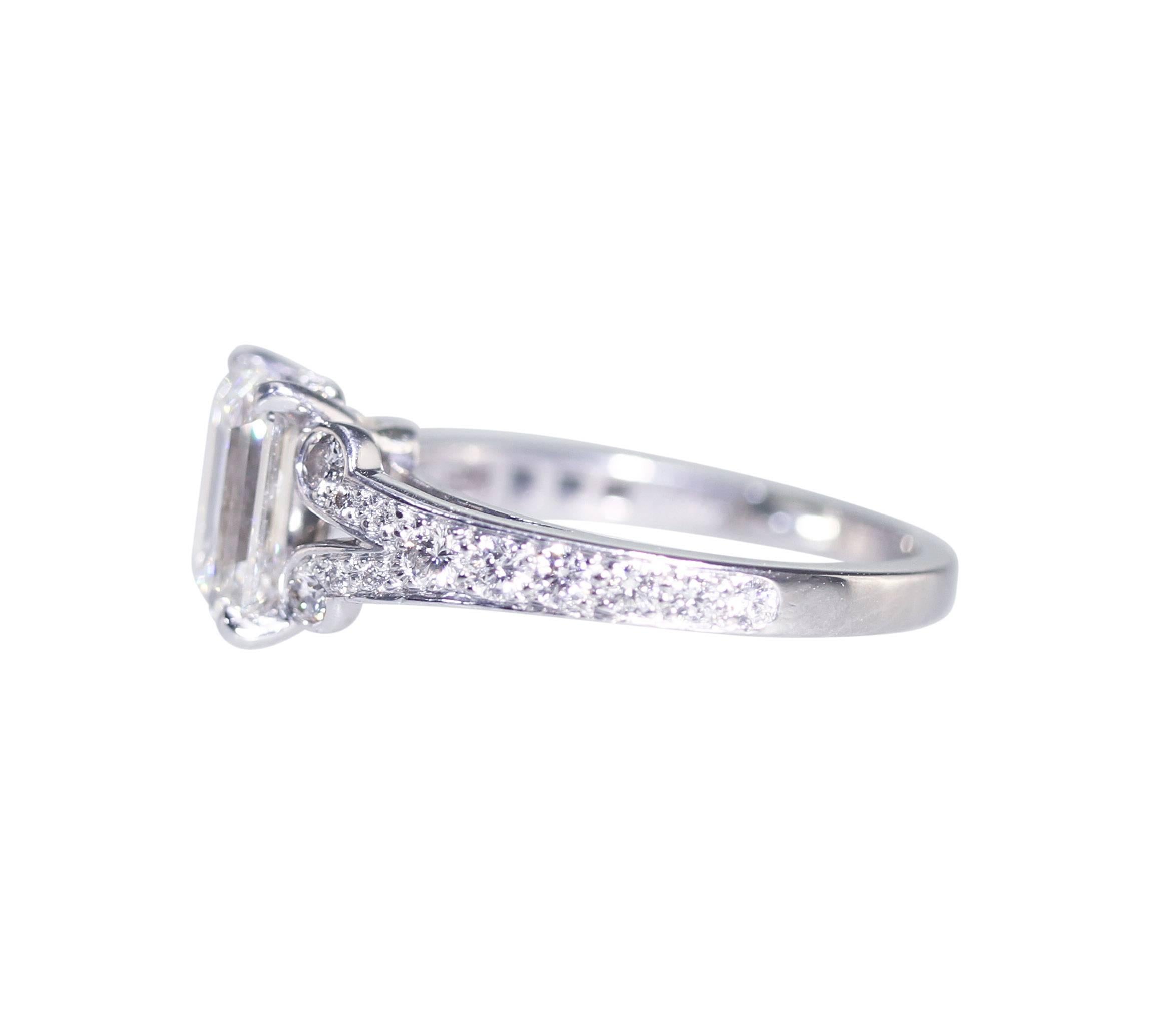 Cartier 1.55 Carat GIA Cert Diamond Platinum Engagement Ring In Excellent Condition In Atlanta, GA
