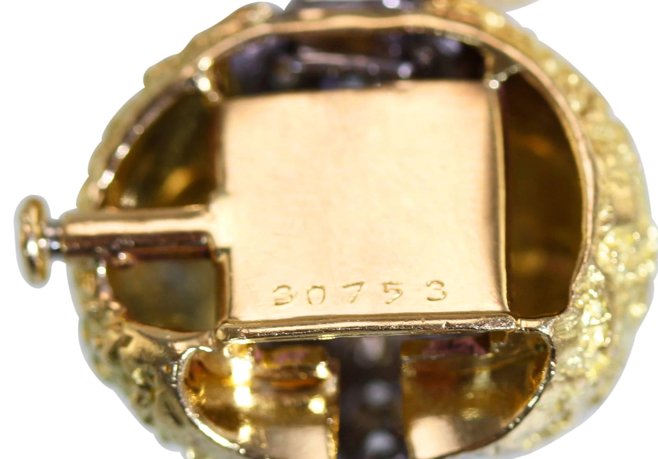 1970s Cartier Diamond and Gold Bracelet For Sale 2