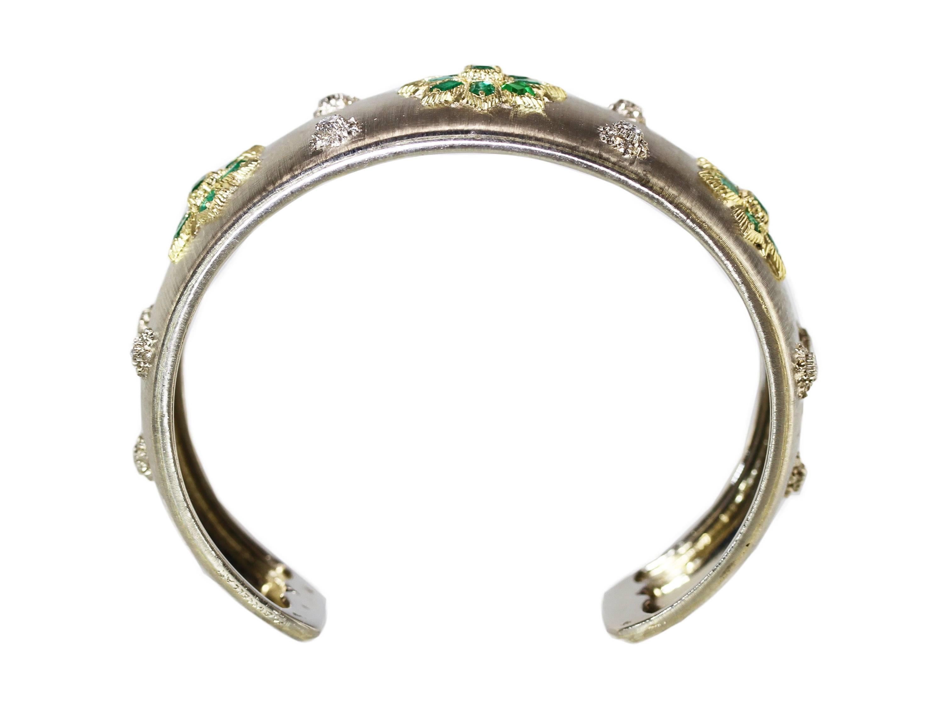 Women's or Men's Vintage Buccellati Emerald, Diamond and Two-Tone Gold Bracelet For Sale