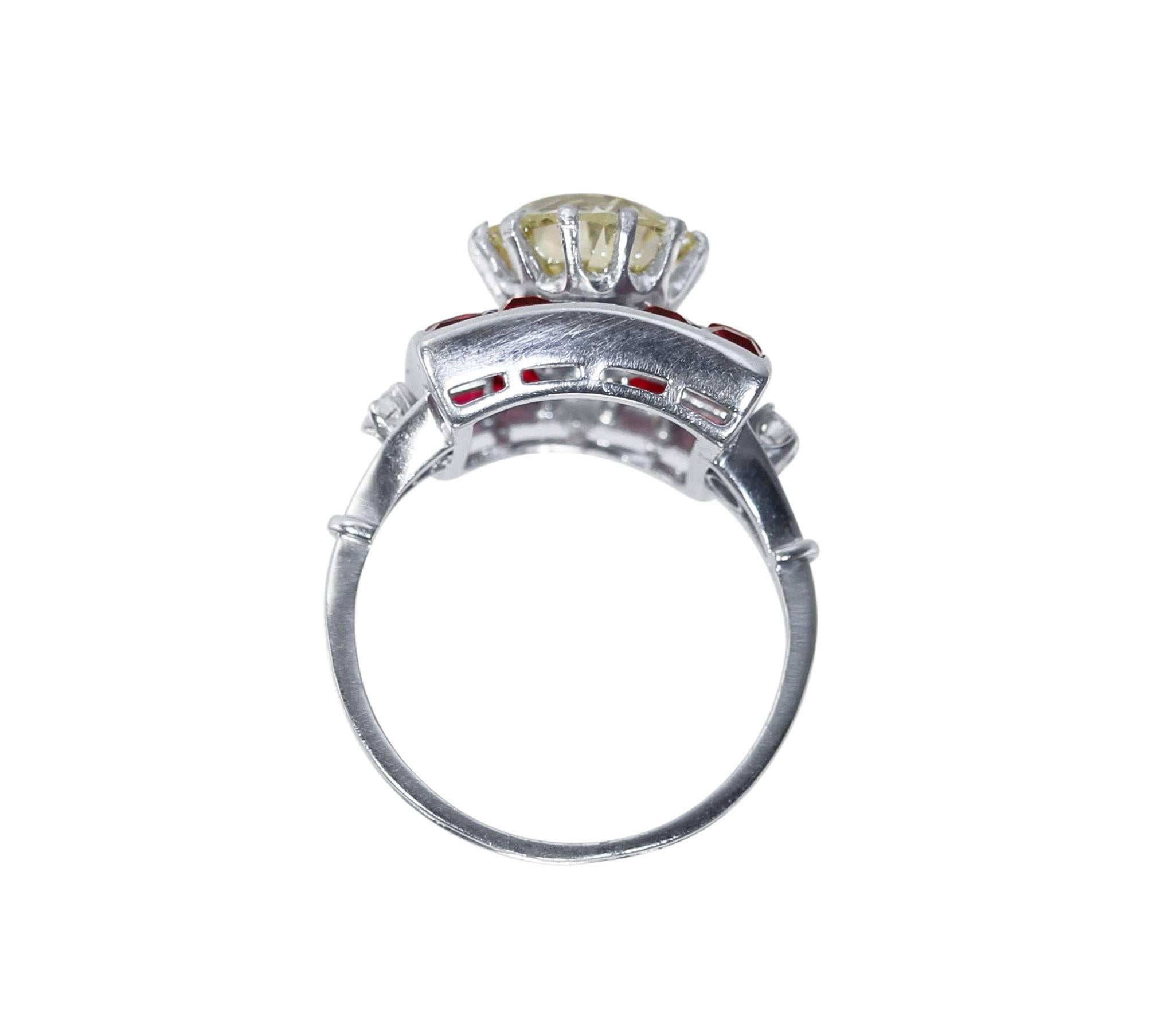 Women's or Men's Art Deco 2.83 Carat Diamond and Natural Red Spinel Ring