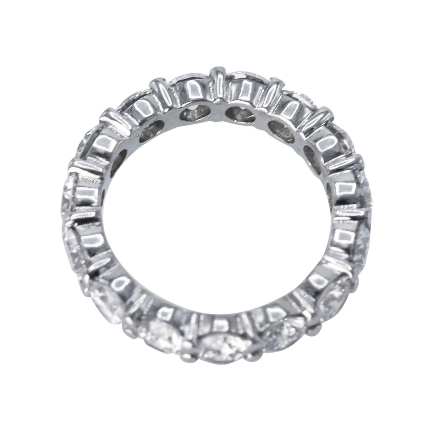 Round Cut 4.00 Carat Diamond Eternity Band Ring For Sale