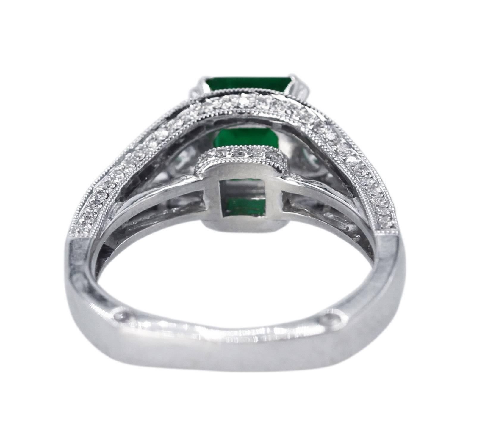 1.60 Carat Emerald and Diamond Ring In Excellent Condition For Sale In Atlanta, GA
