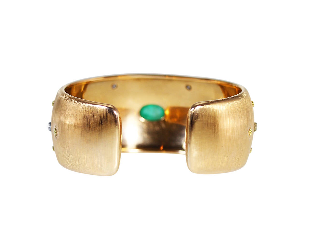 Buccellati Emerald Diamond Gold Cuff Bracelet In Excellent Condition In Atlanta, GA