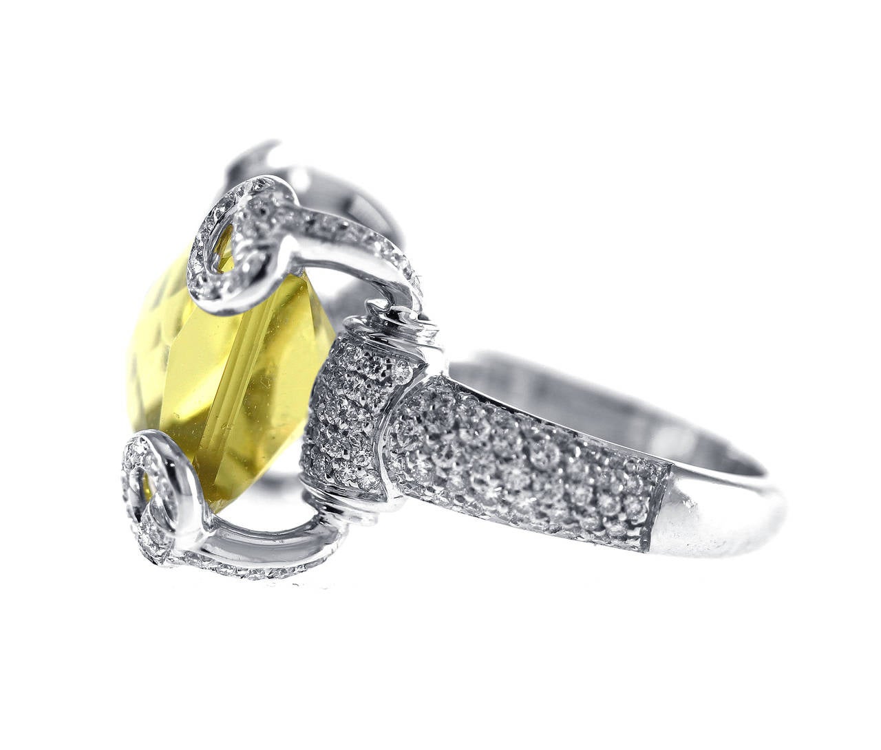 Gucci Lemon Citrine Diamond Gold Horsebit Ring In Excellent Condition In Atlanta, GA