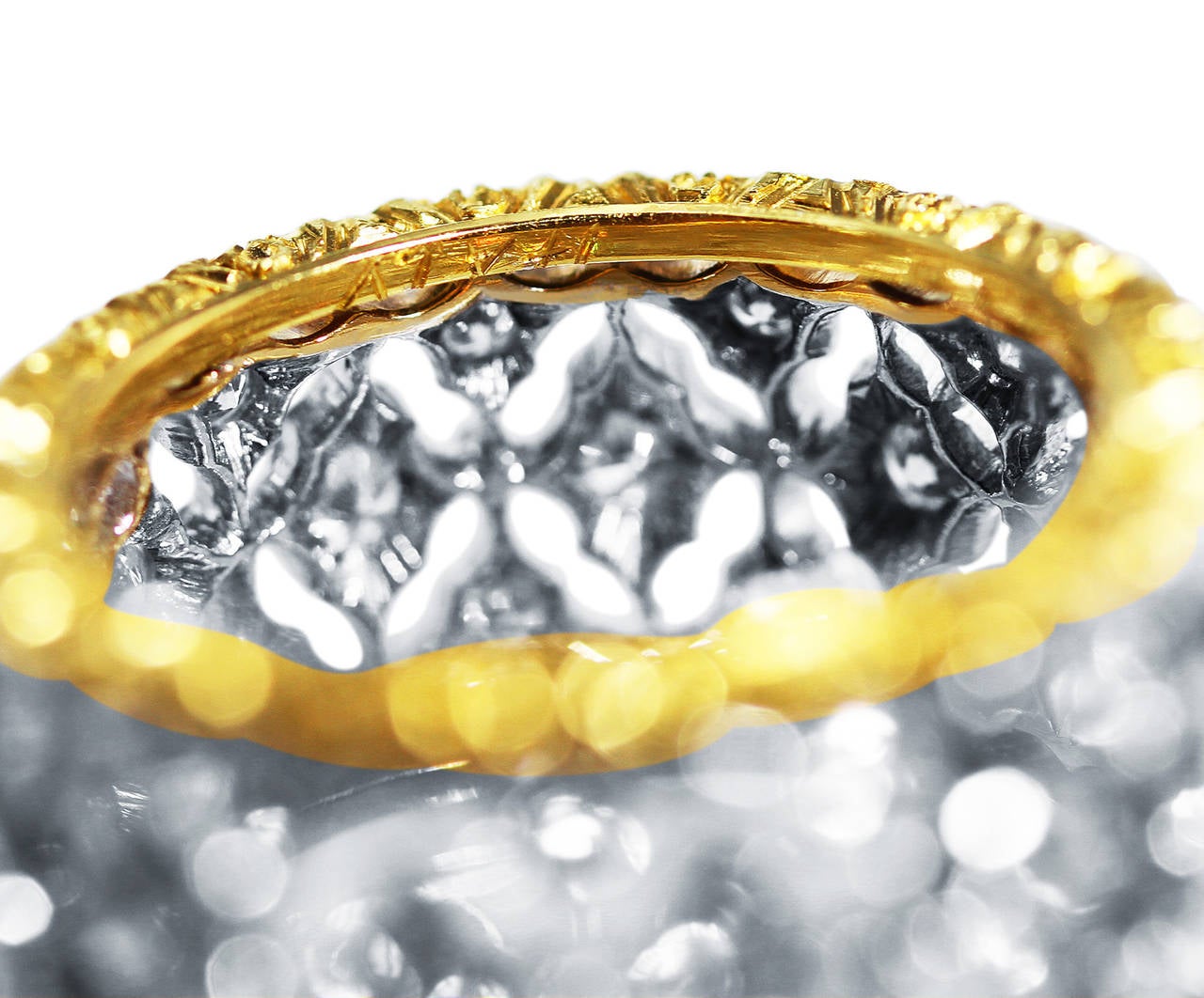 Buccellati Diamond Two-Tone Gold Band Ring In Excellent Condition For Sale In Atlanta, GA