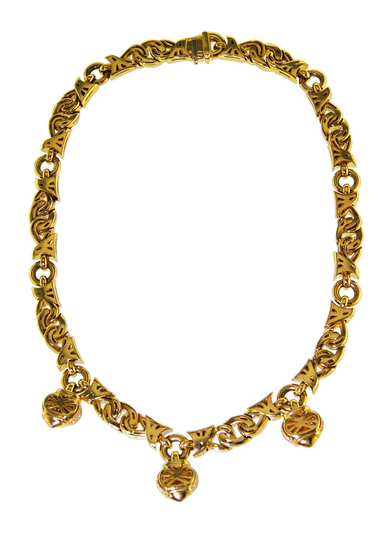 Bulgari Diamond Gold Pendant Necklace In Good Condition In Atlanta, GA