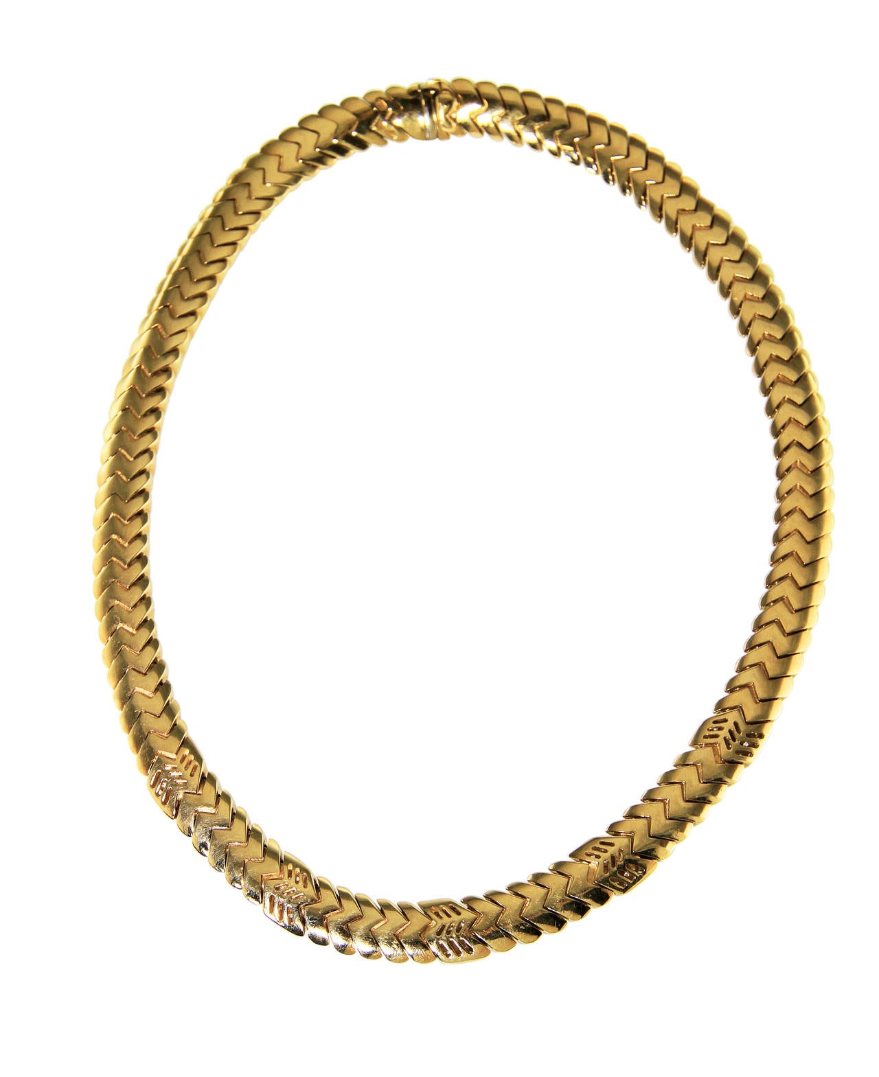 Bulgari Diamond Gold Spiga Necklace In Good Condition In Atlanta, GA