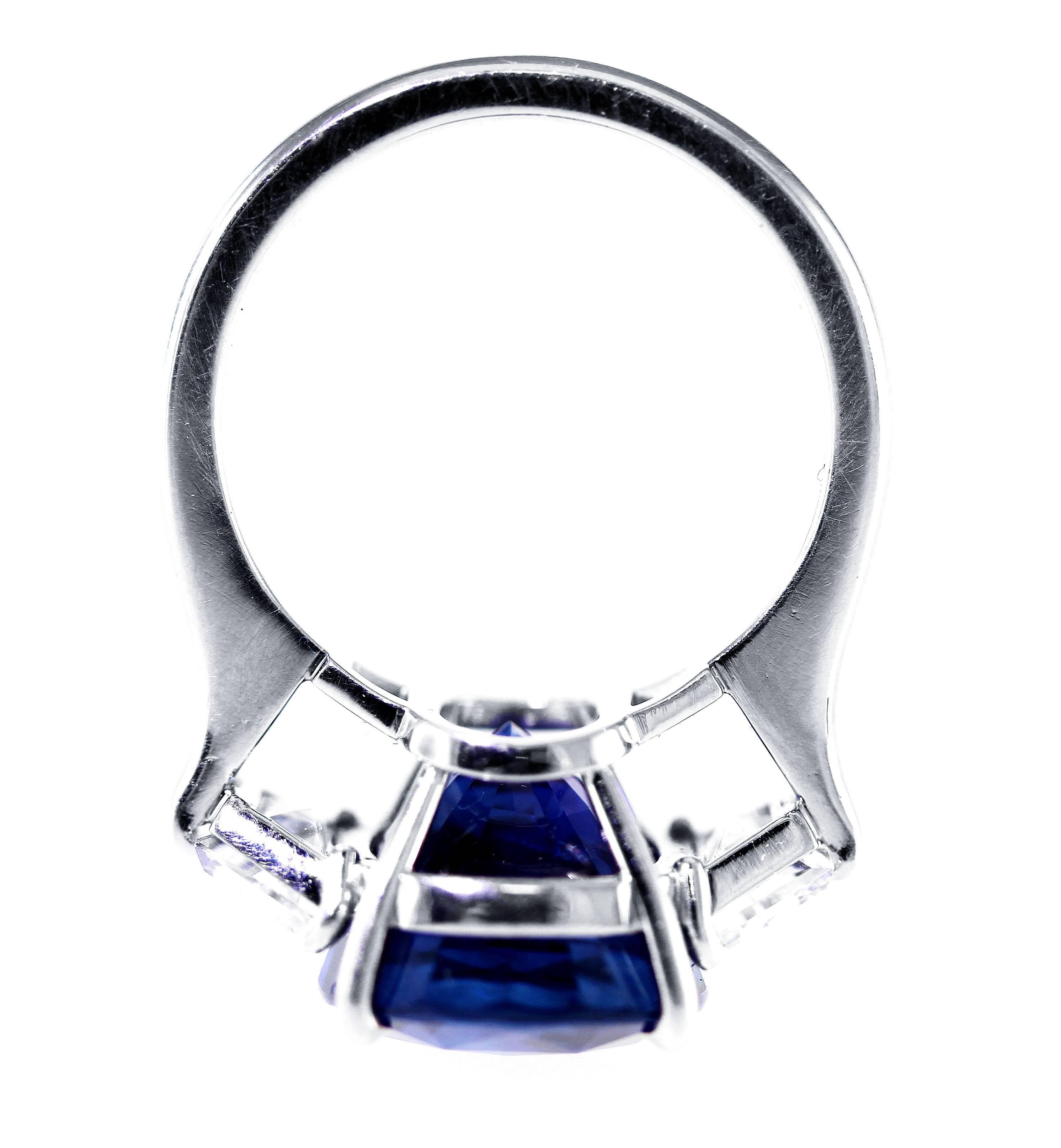 12.65 carat royal blue sapphire Diamond platinum Ring 1