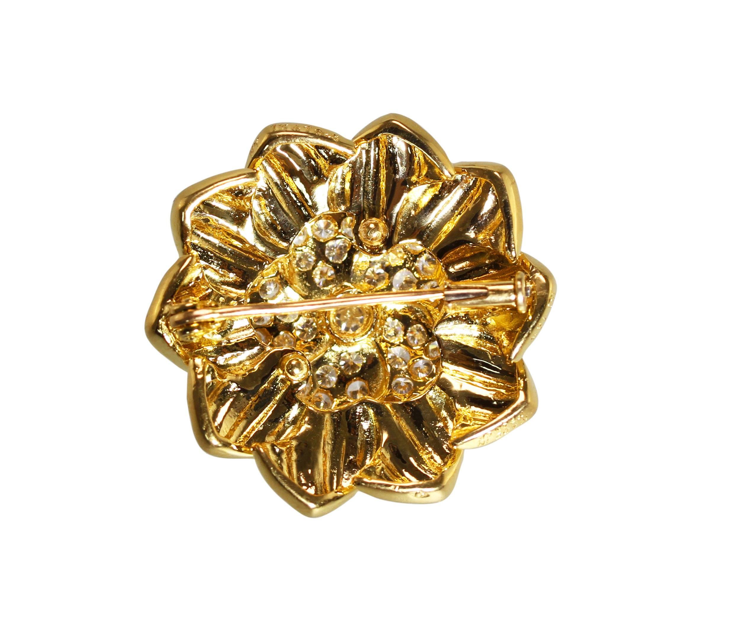 Van Cleef & Arpels Diamond Gold Brooch In Excellent Condition In Atlanta, GA