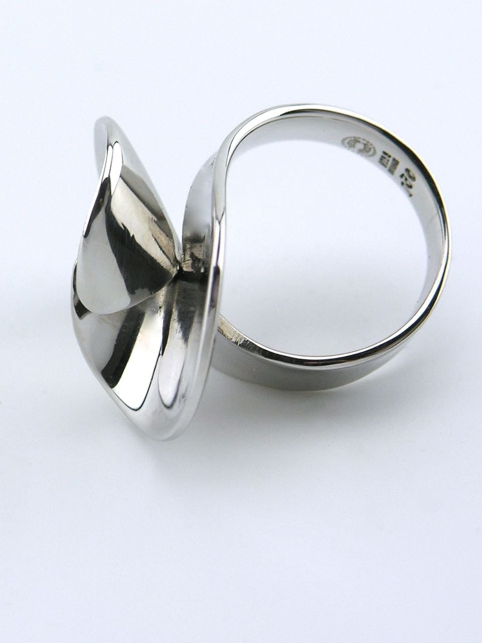 Modernist Georg Jensen Solid Silver Interlocking Double Curve Ring