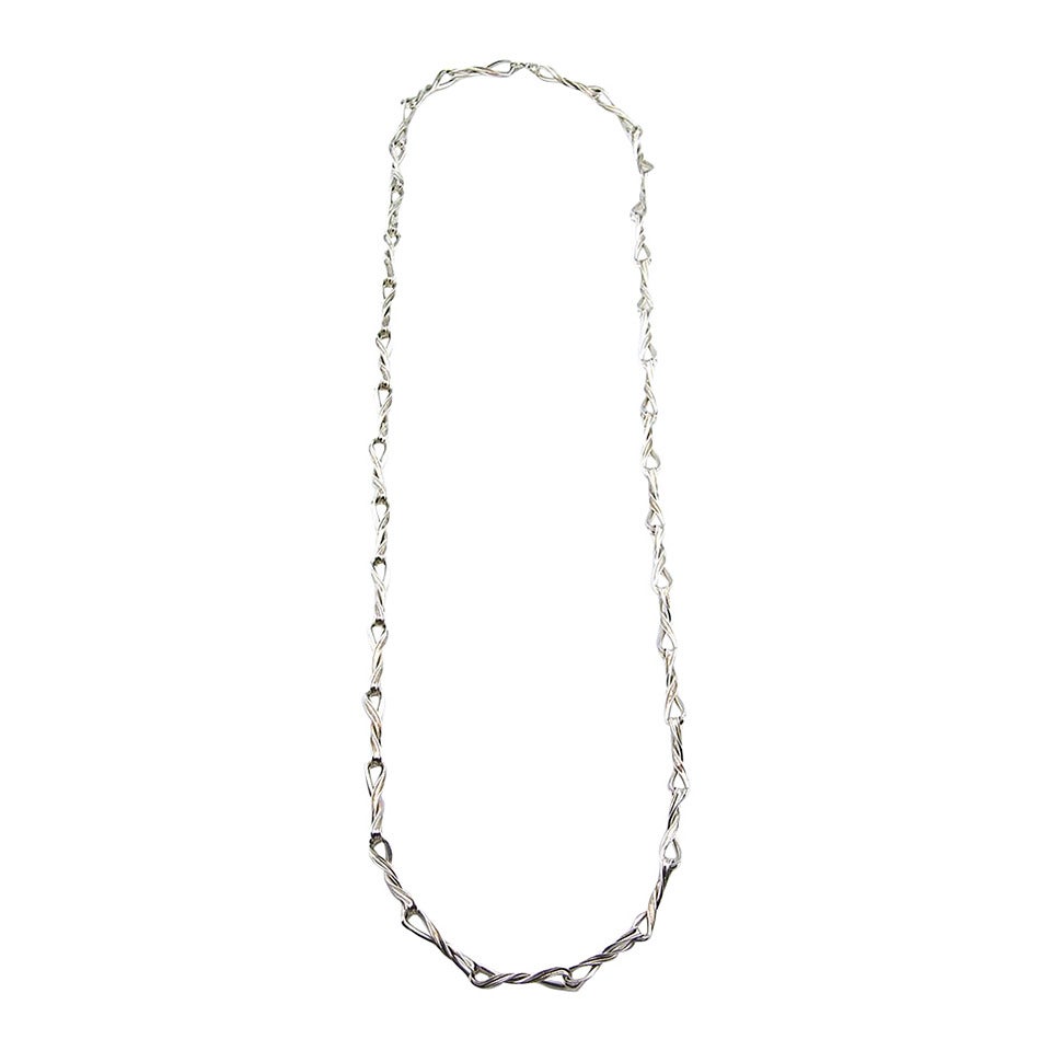 Long Figure of Eight Silver Twist Link Necklace For Sale