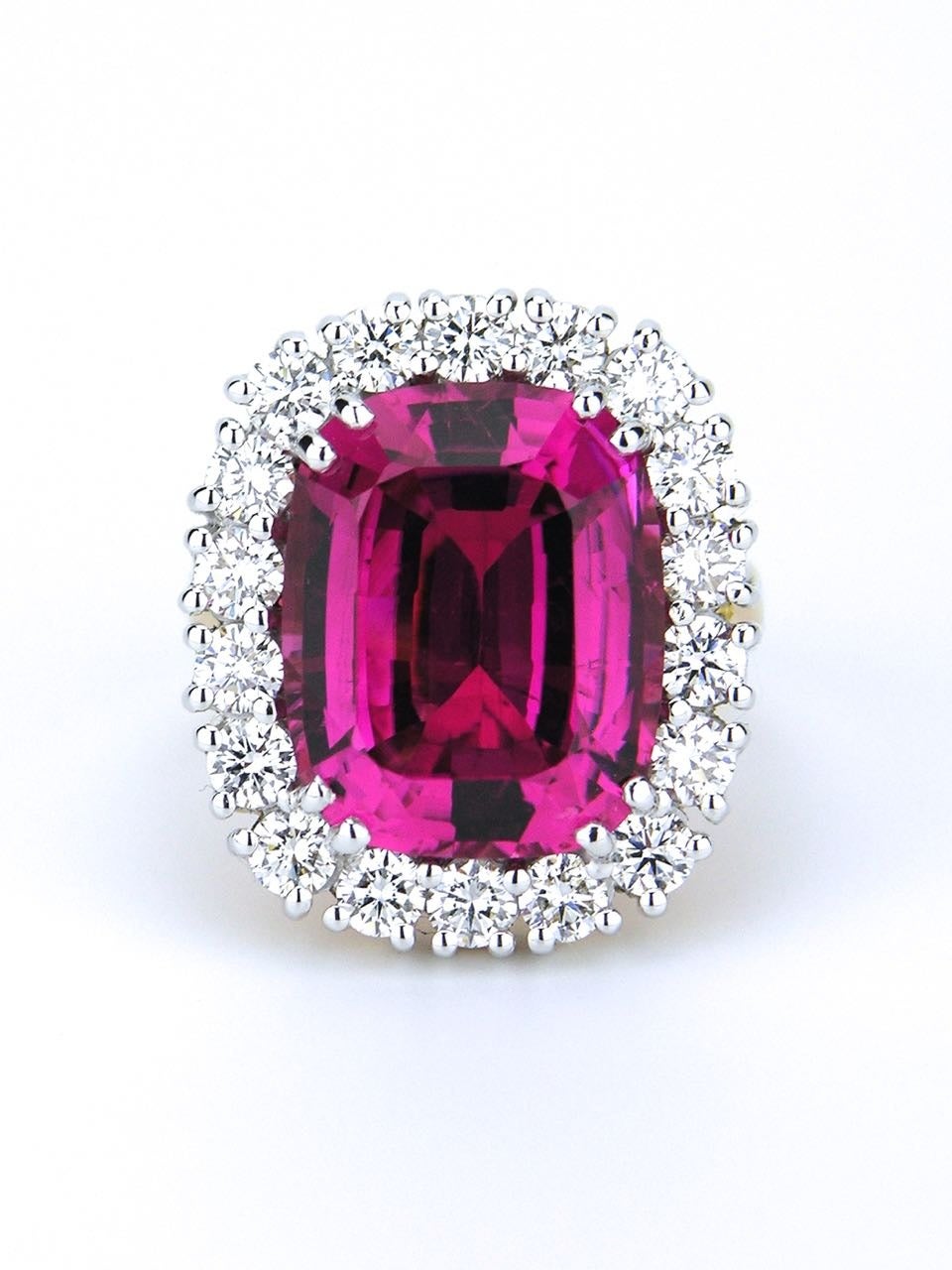 Australian Shocking Pink Cushion Cut Tourmaline Diamond Gold Cluster Ring In Excellent Condition In Potts Point, New South Wales