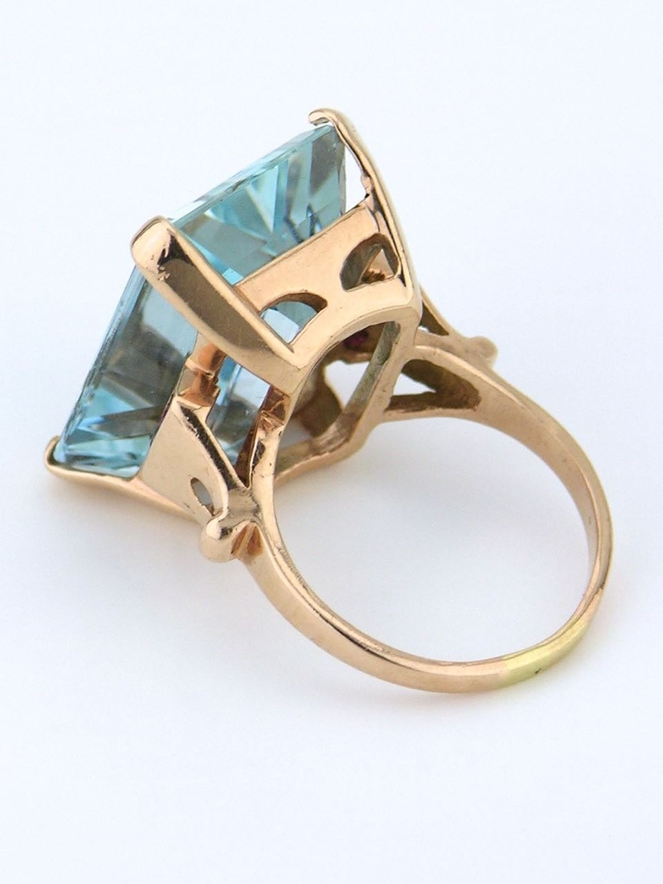 Women's American Retro Aquamarine Ruby Gold Cocktail Ring For Sale