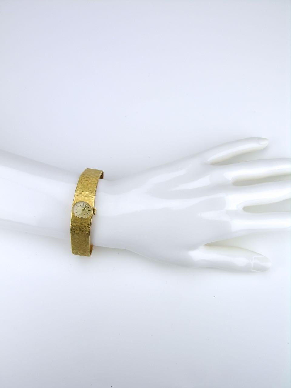 International Watch Company Lady's Yellow gold dress Wristwatch For Sale 2