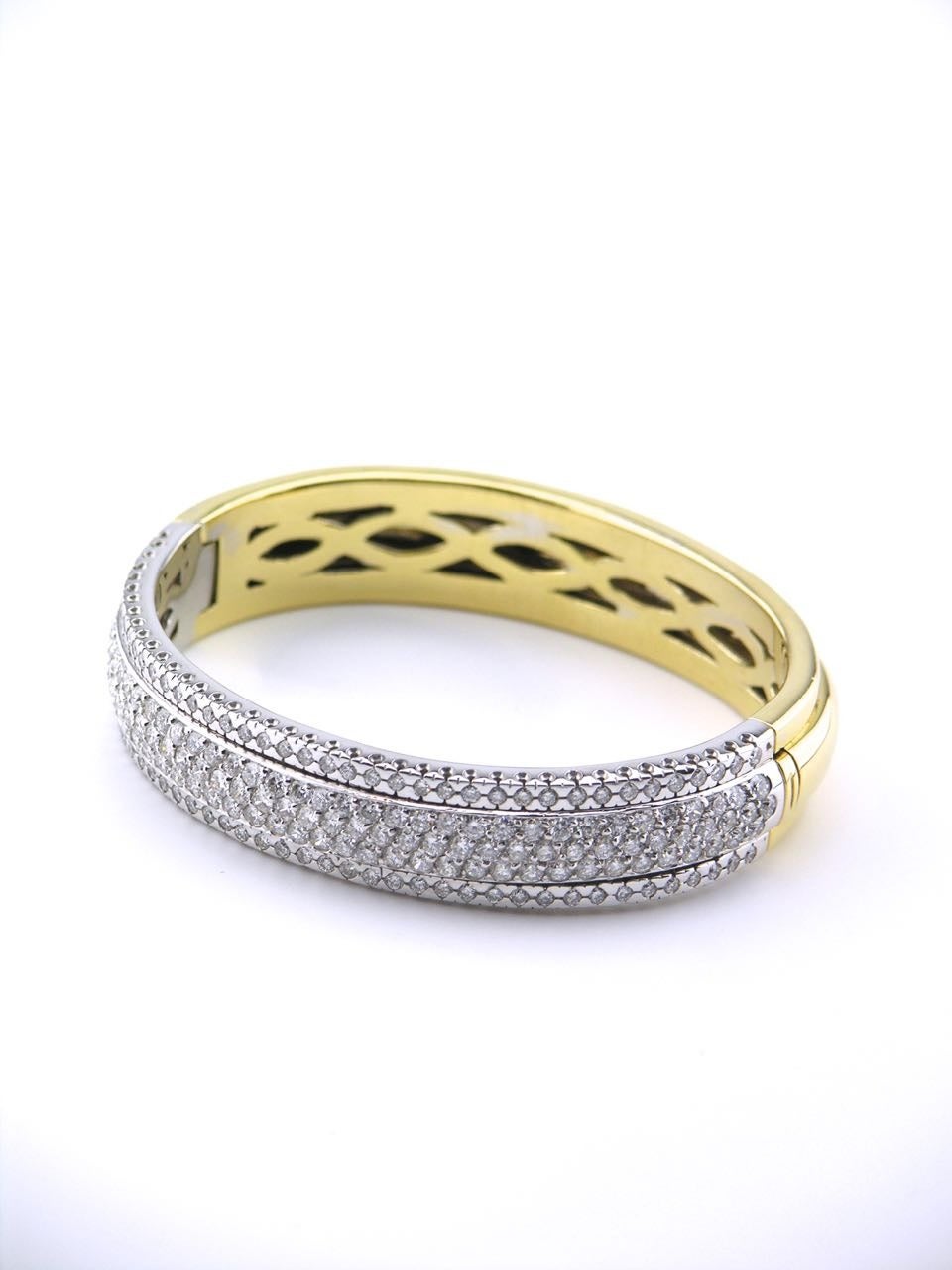 Diamond Pave Gold Hinged Bangle Bracelet