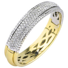 Diamond Pave Gold Hinged Bangle Bracelet