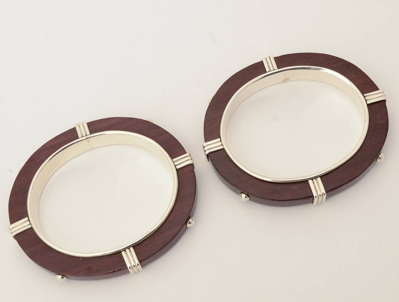 Pair of Sterling and Wood Bangle Bracelets In New Condition For Sale In Darnestown, MD