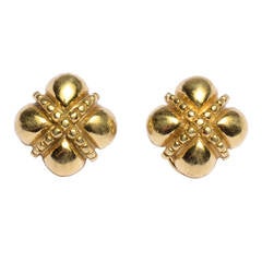 Gold Crisscross Earrings 10