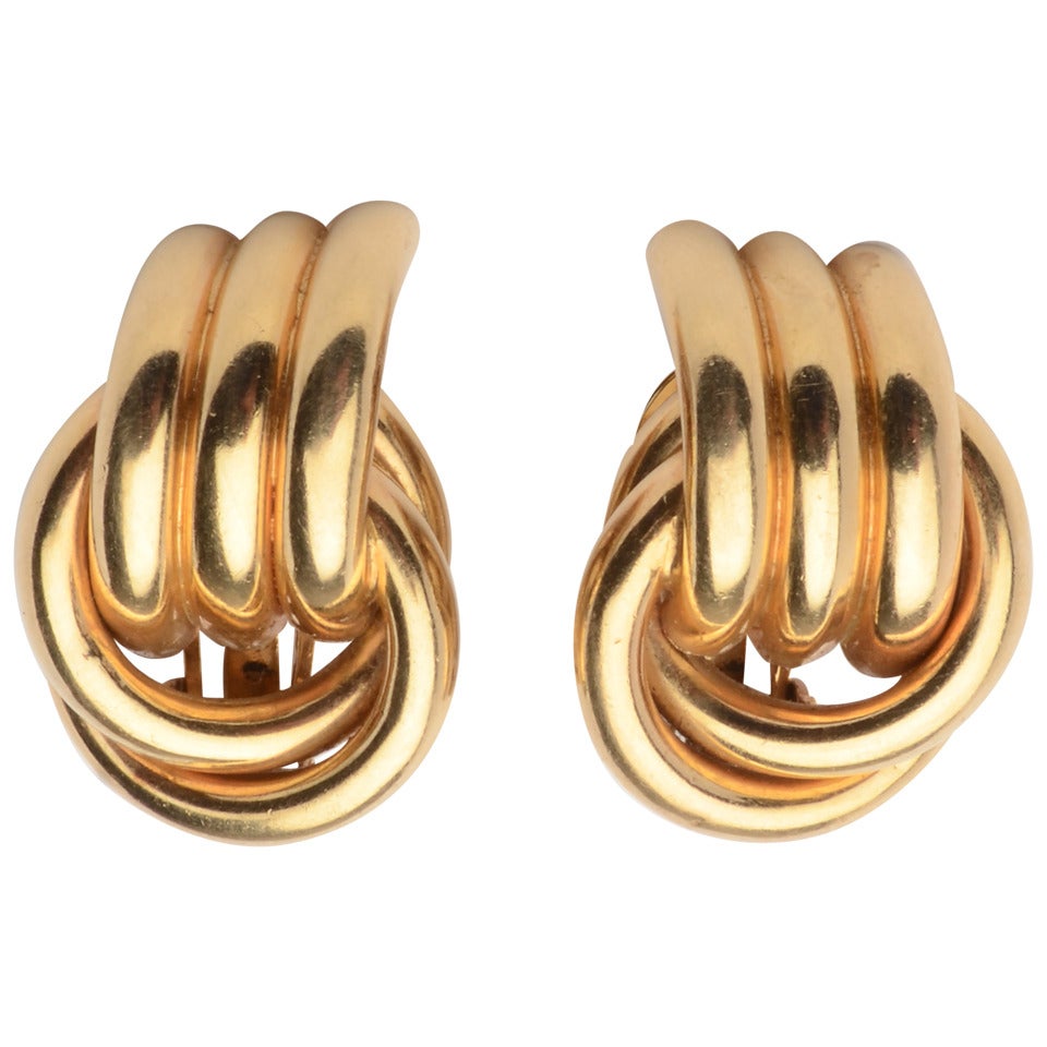 Retro Gold Loop Earrings