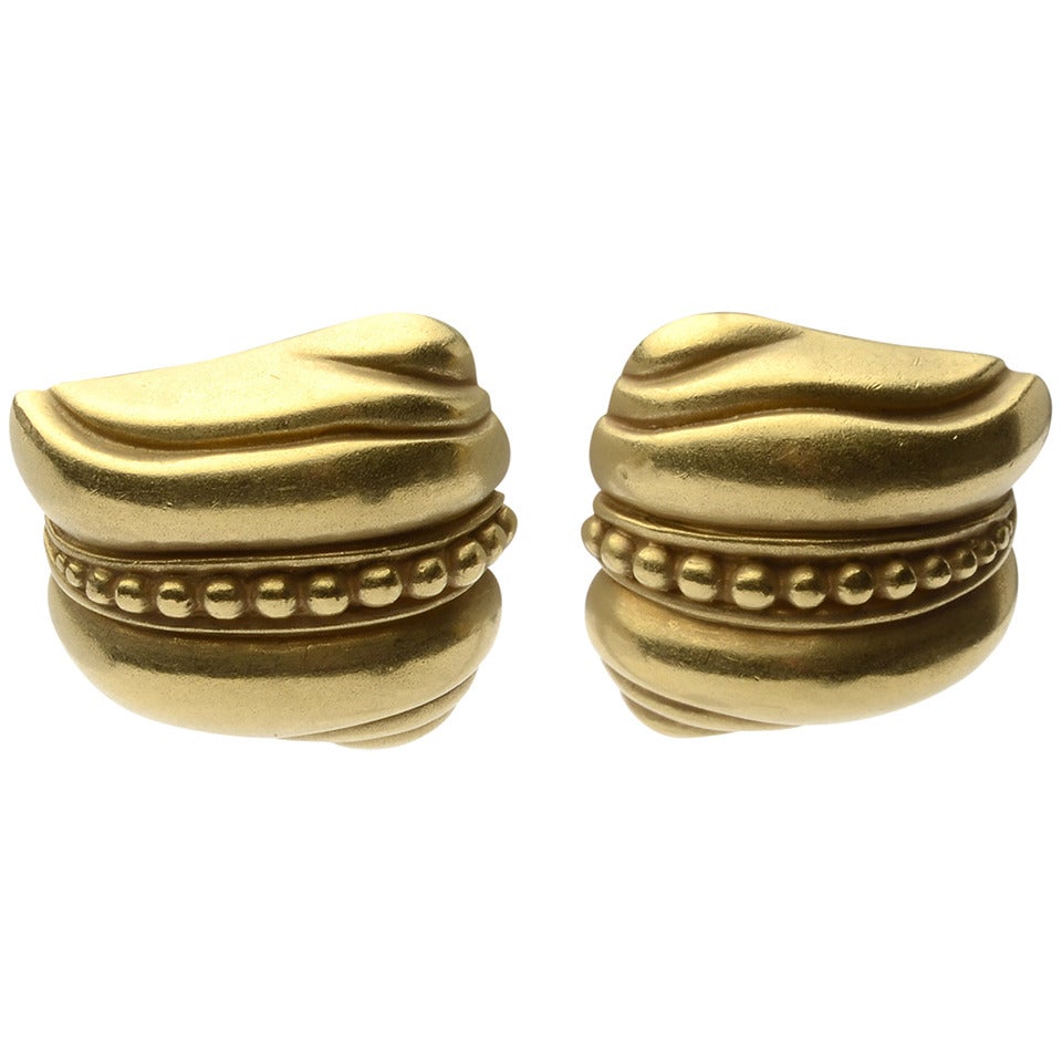 Kieselstein Cord Caviar Gold Earrings