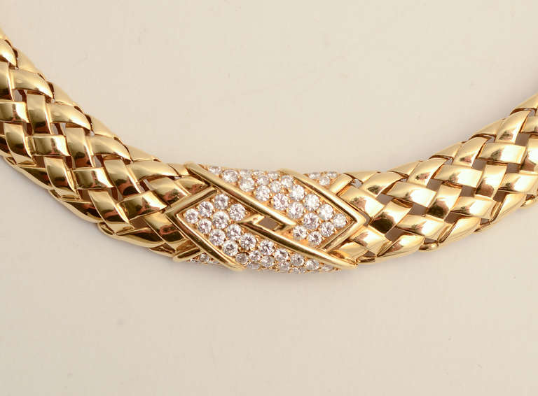 Van Cleef & Arpels Diamond Gold Choker Necklace In New Condition In Darnestown, MD