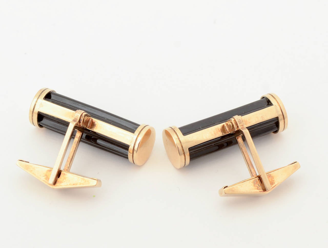 Black Onyx Gold Cufflinks In Excellent Condition In Darnestown, MD