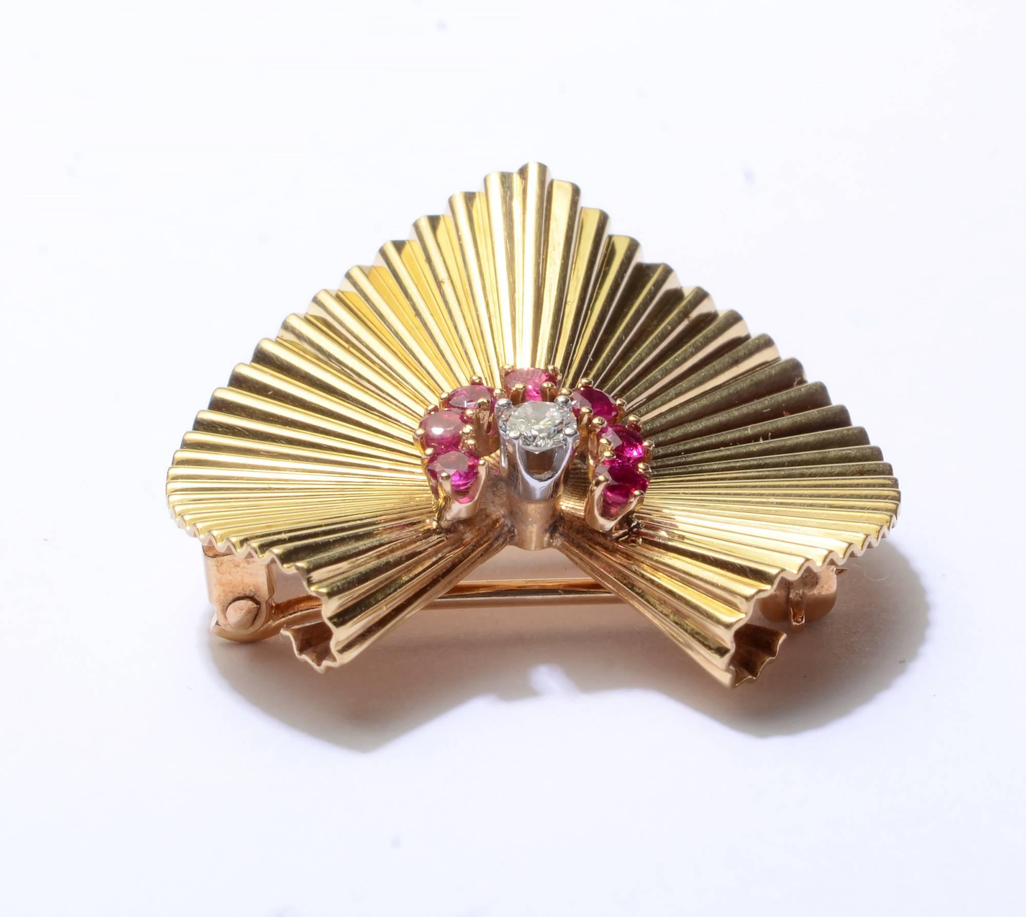 Women's or Men's Retro Ruby Diamond Gold Brooch