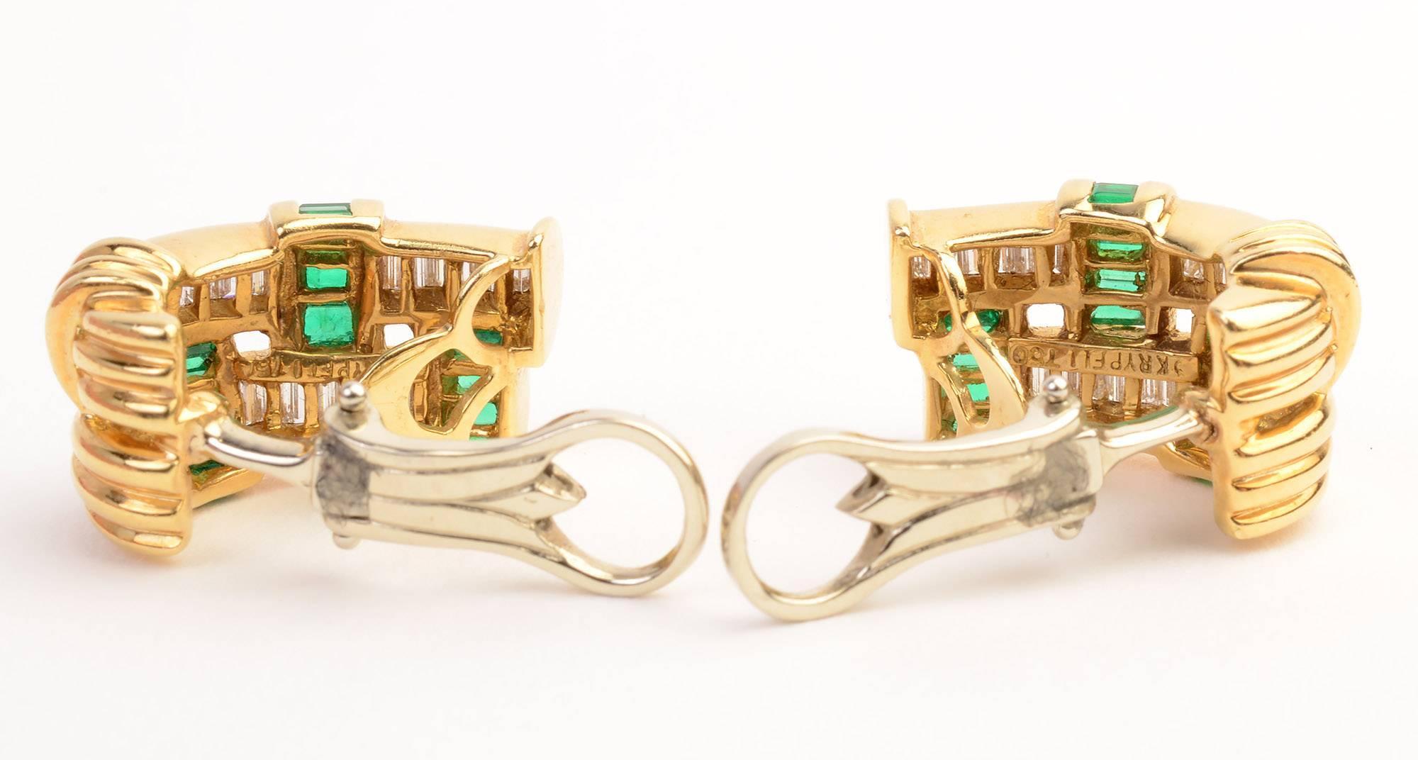 Charles Krypell Emerald Diamond Earrings In Excellent Condition In Darnestown, MD