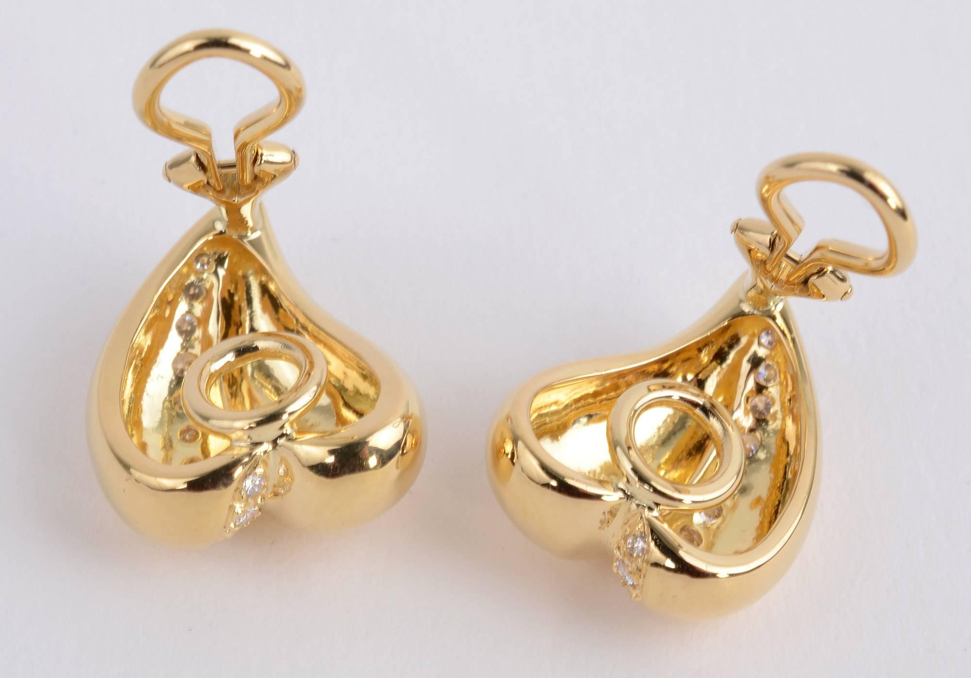 Gold Heart Earrings with Diamonds In Excellent Condition In Darnestown, MD