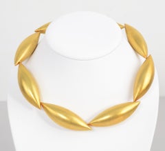 Collar Cocoon de oro Erich Zimmermann