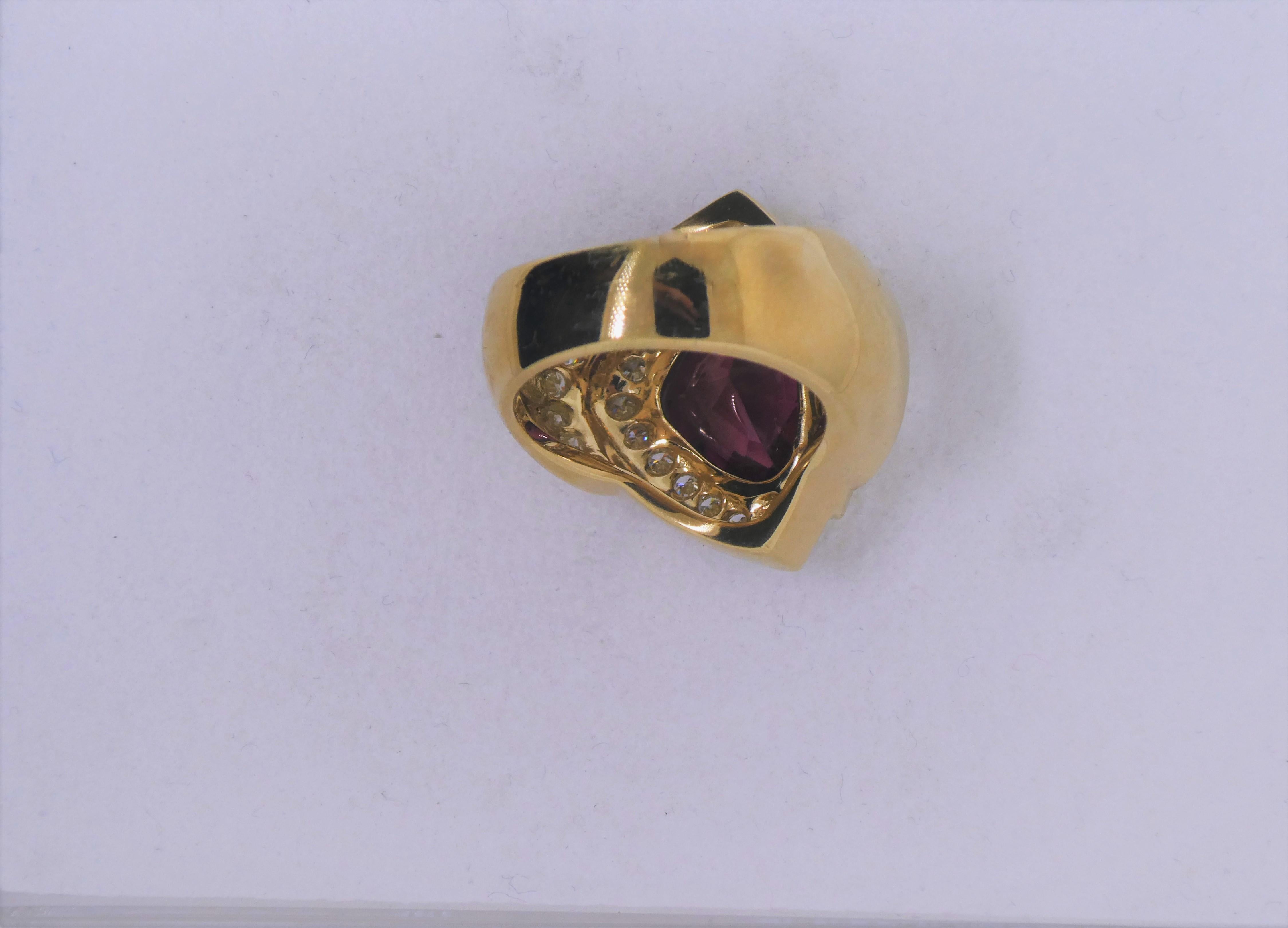 Contemporary 18 Karat Yellow Gold, Rubelite ‘5.70 Carat’, Diamond ‘1.06 Carat’ Ring For Sale