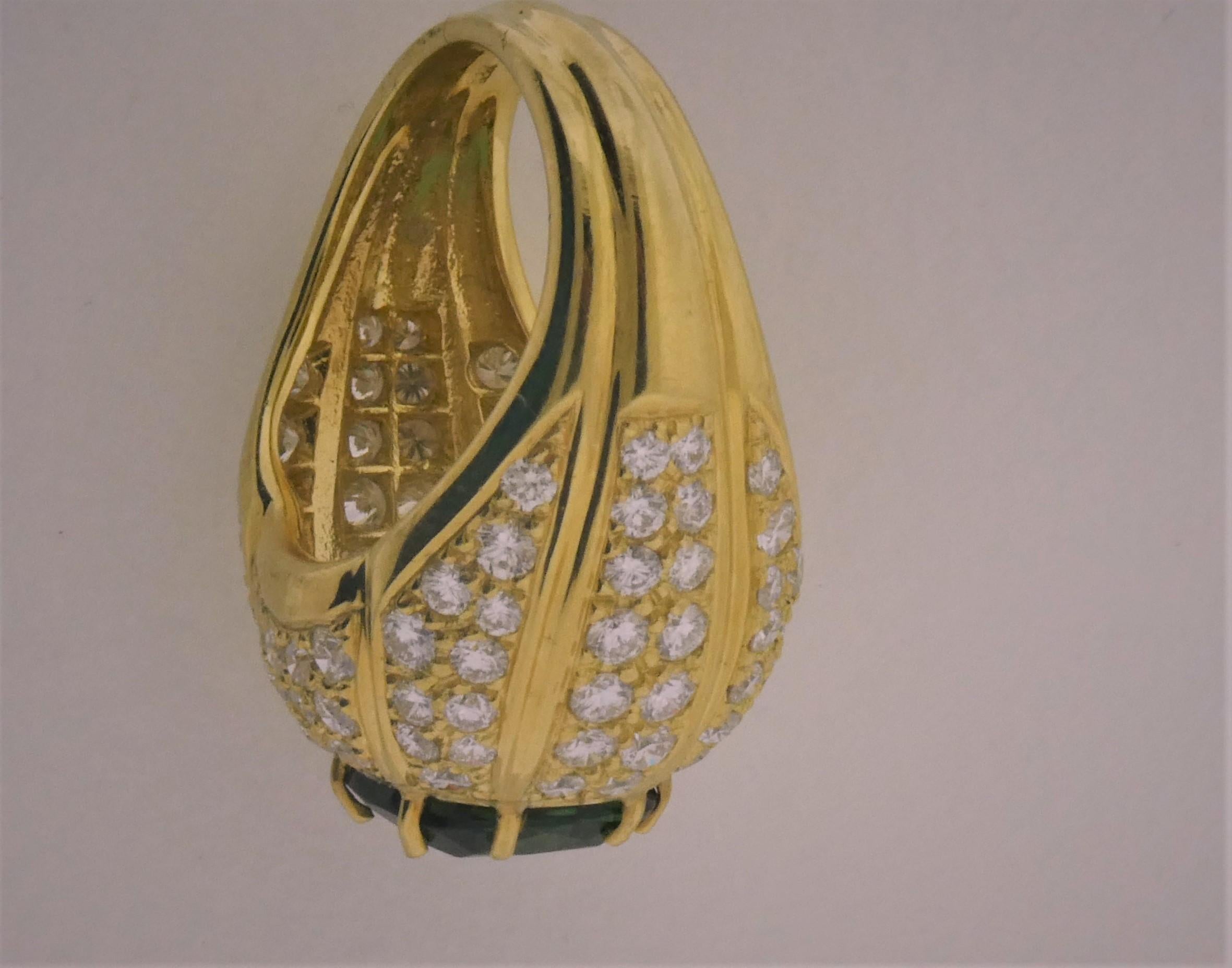 Contemporary 18 Karat Yellow Gold, Tourmaline ‘3.30 Carat’, Diamond ‘2.44 Carat’ Ring
