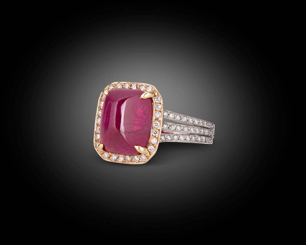 6.31 Carat Burma Cabochon Ruby Diamond Gold Cocktail Ring In Excellent Condition In New Orleans, LA