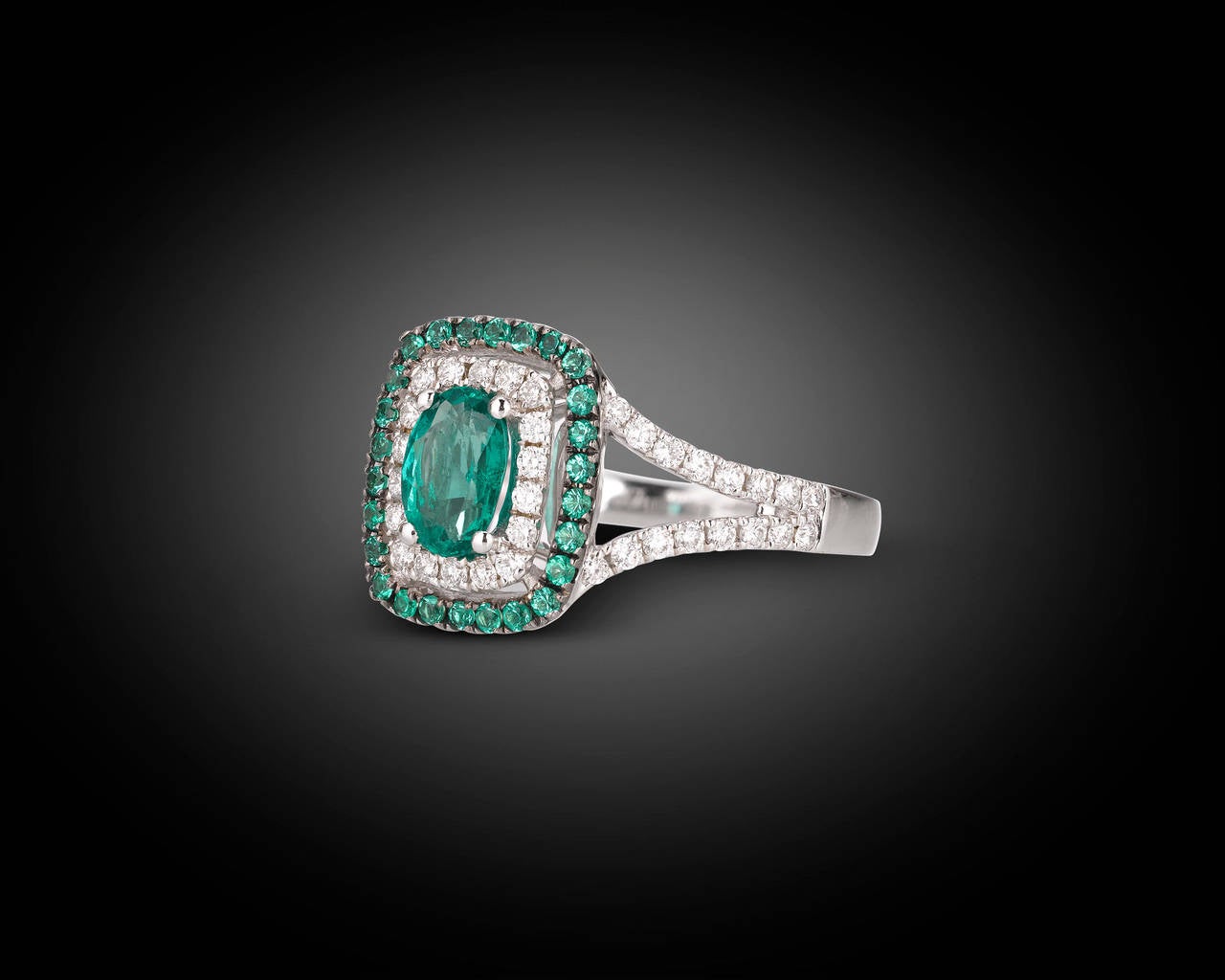 Emerald Diamond Gold Cocktail Ring In Excellent Condition In New Orleans, LA