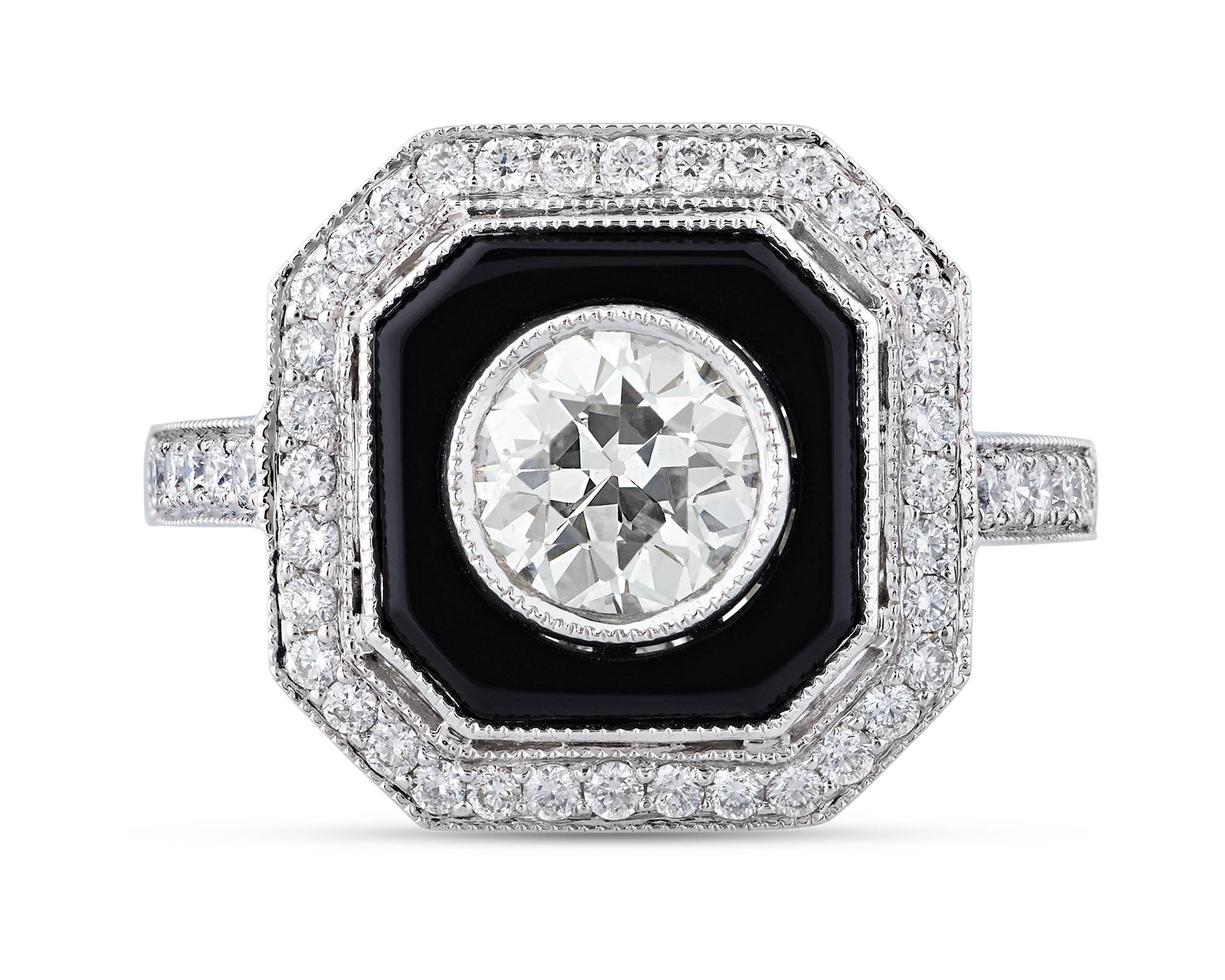 Art Deco-Style Diamond and Onyx Ring In Excellent Condition In New Orleans, LA