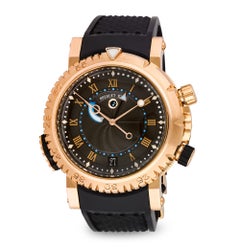 Montre-bracelet Breguet Marine Royale en or rose avec alarme