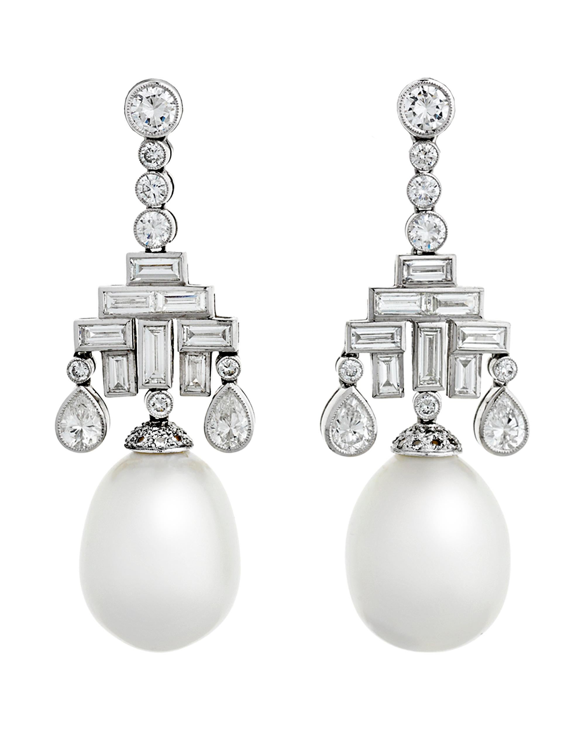 South Sea Pearl Drop Earrings In New Condition In New Orleans, LA