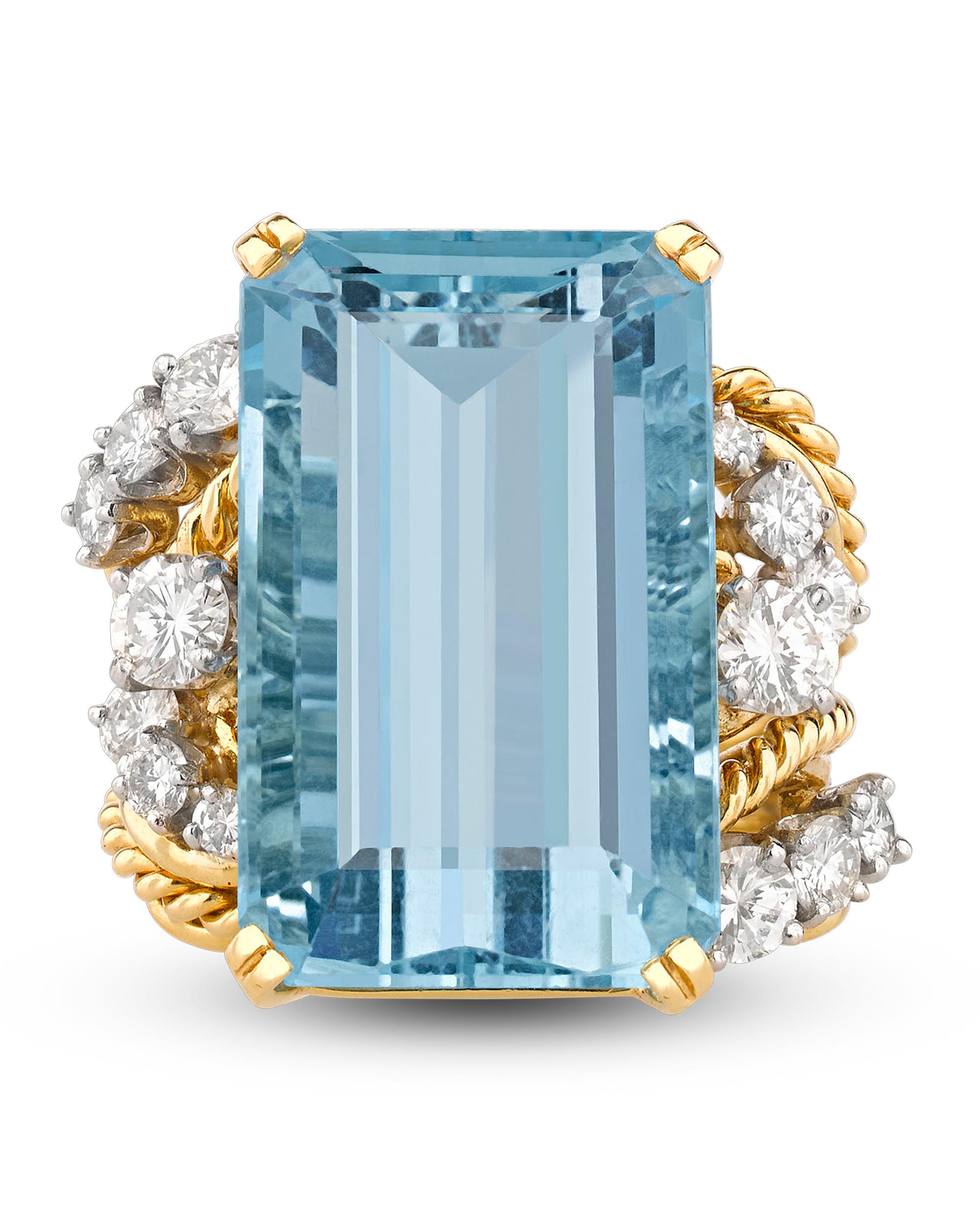 Aquamarine and Diamond Ring, 23.30 Carat In Excellent Condition In New Orleans, LA