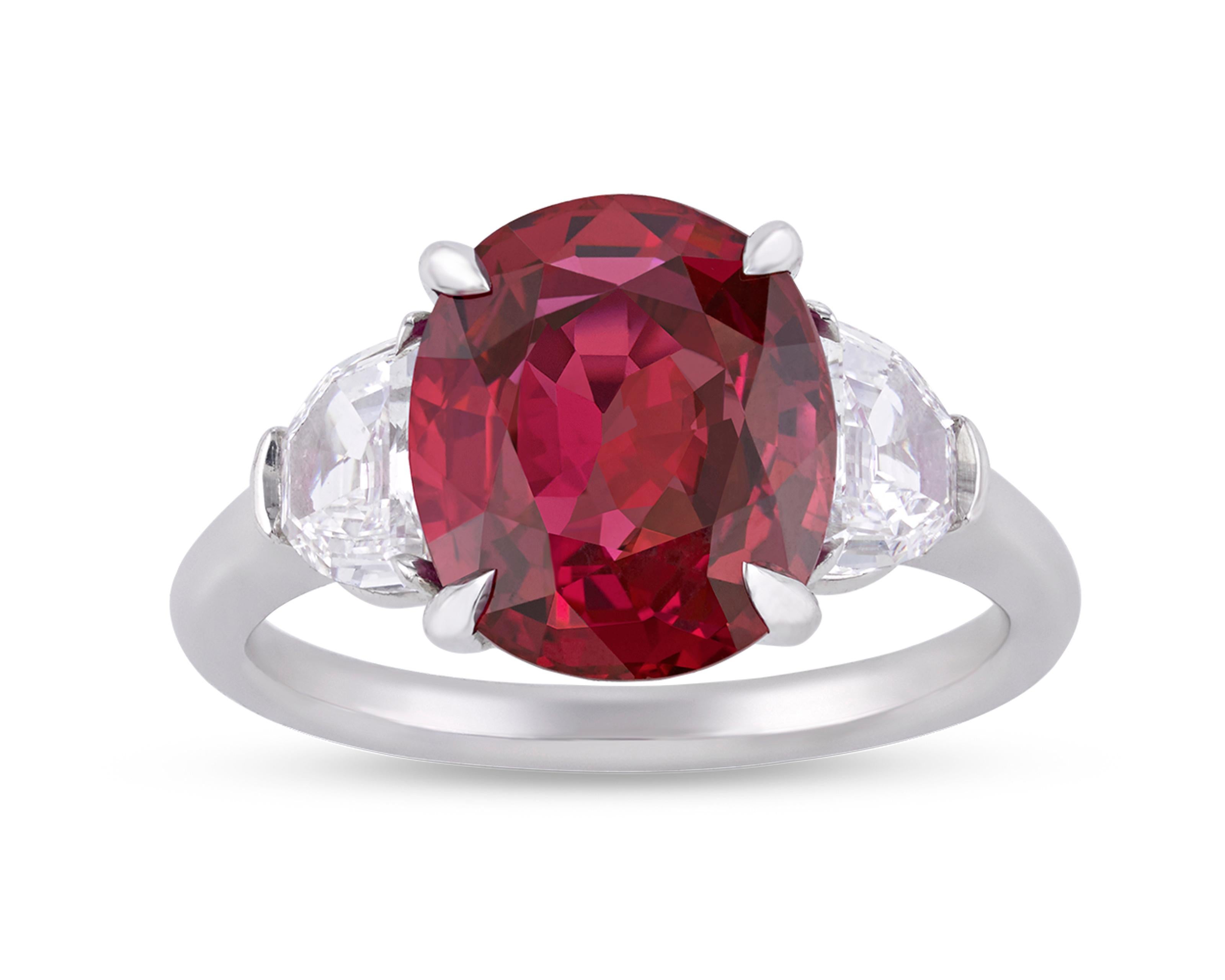 Three-Stone Burma Ruby and Diamond Ring, 4.28 Carat In Excellent Condition In New Orleans, LA