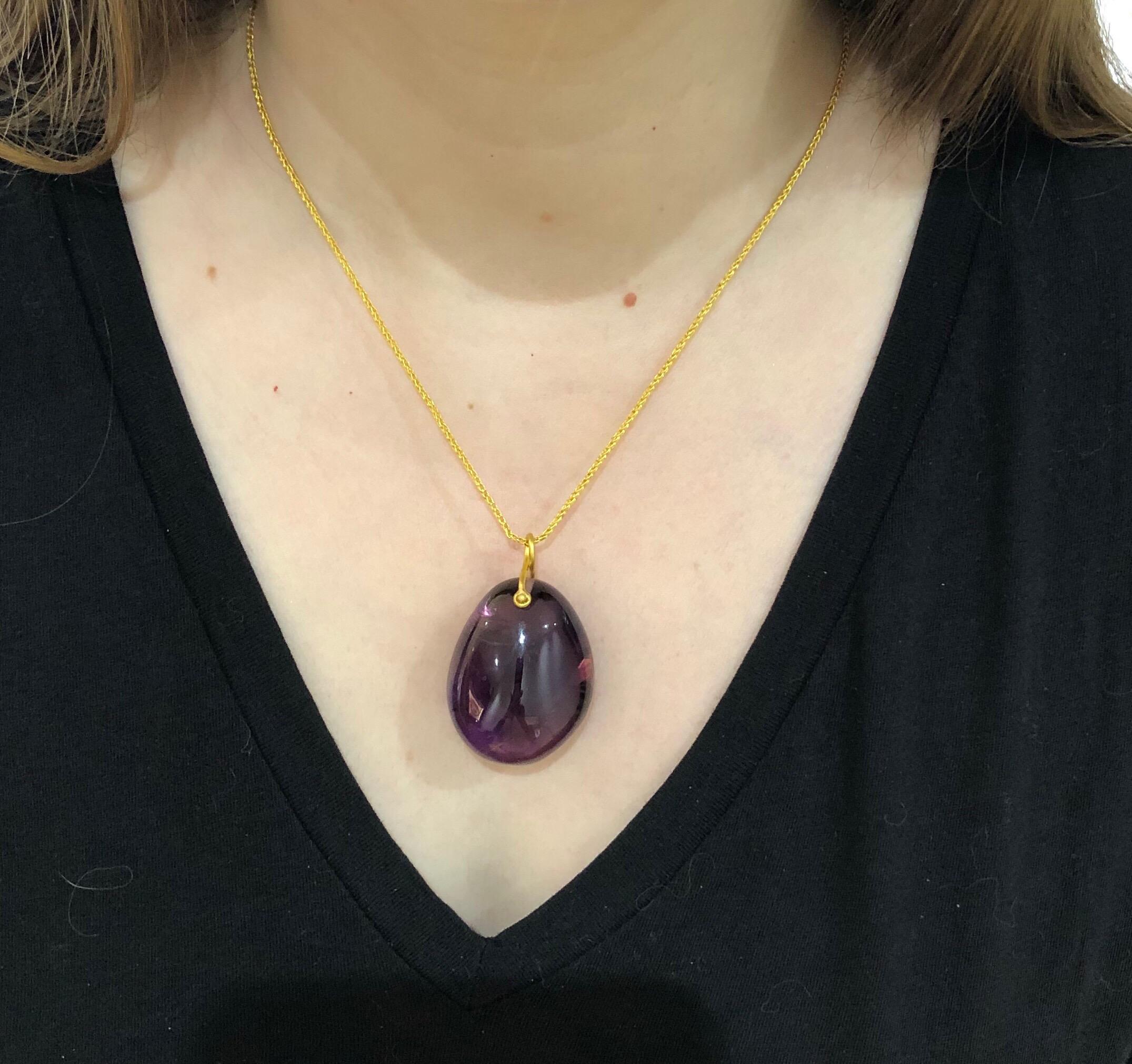 Contemporary Hand Carved Extra Large Amethyst of 160 carats 22 Karat Gold Pendant